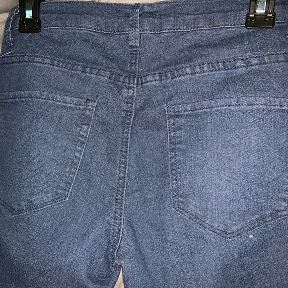 Jeans - Picture 4 of 4